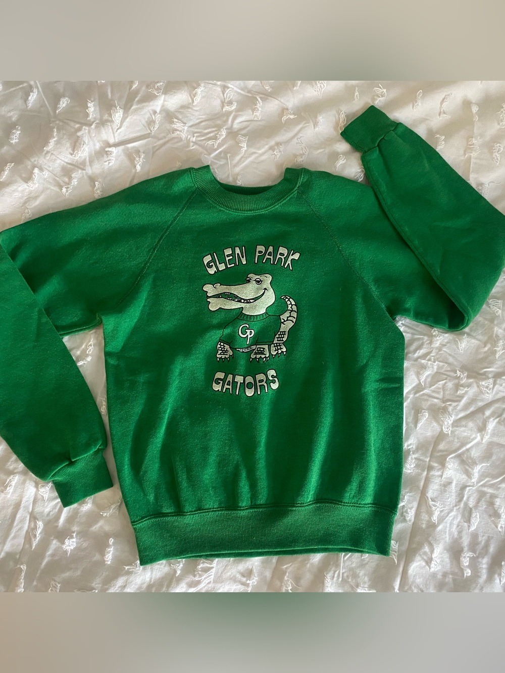 Retro / Vintage Glen Park Gators Green Kids Crewneck Sweatshirt